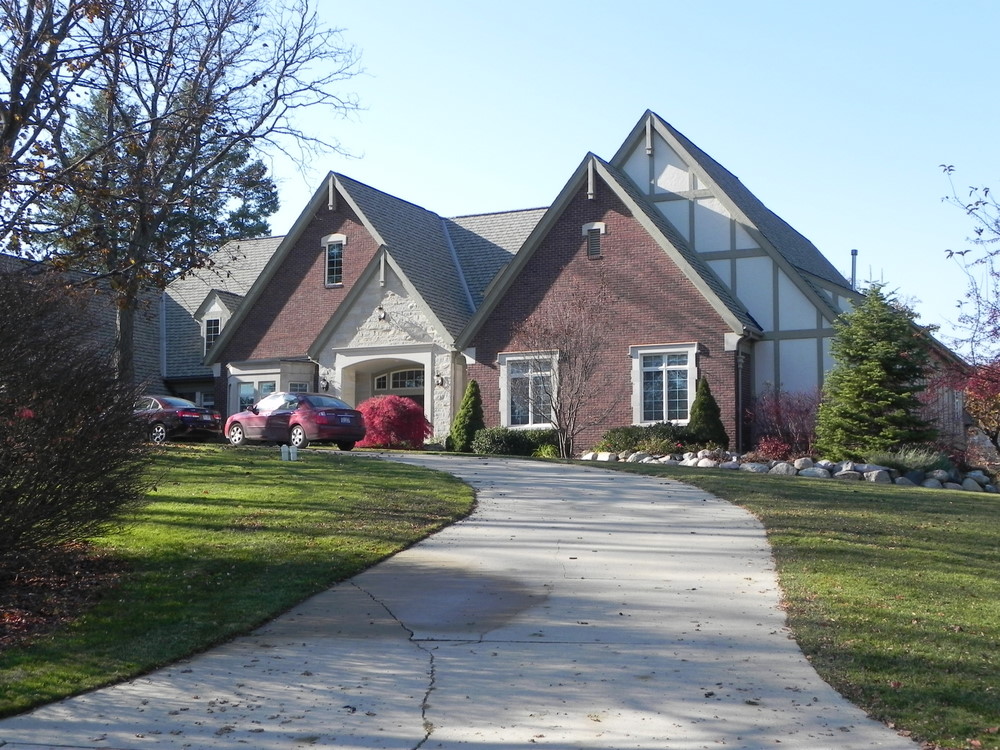 Mirror Lake Bloomfield Twp Michigan